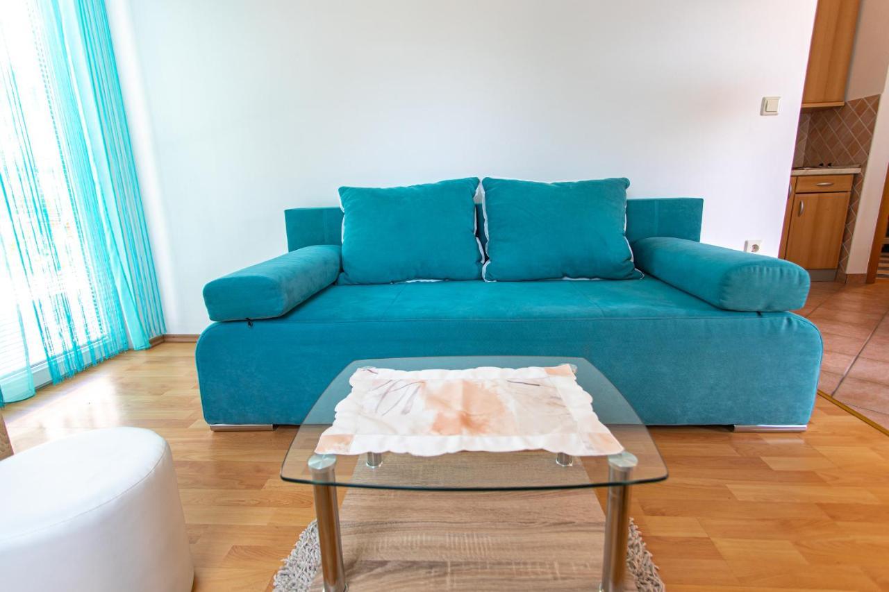 Apartments Ljubo Stari Grad  Buitenkant foto